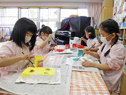 年長組 鬼のお面製作 川村幼稚園